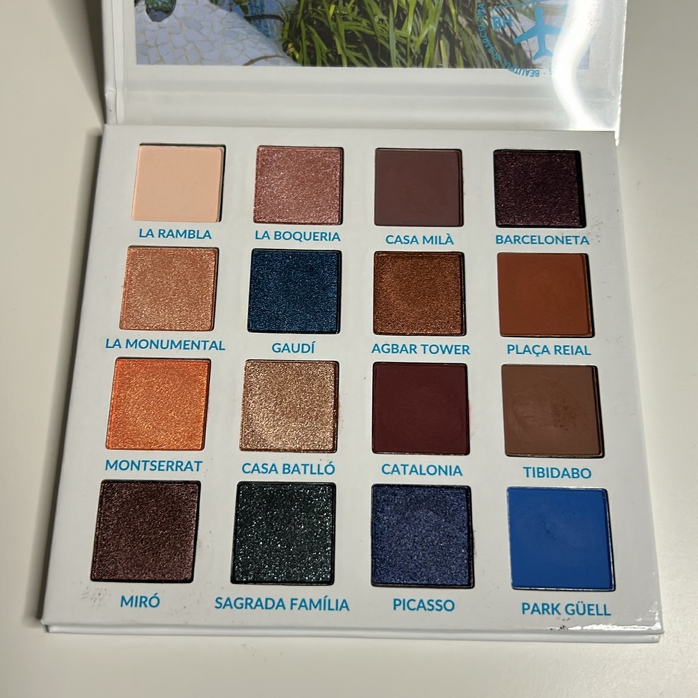 BH cosmetics - Picture 2 of 3